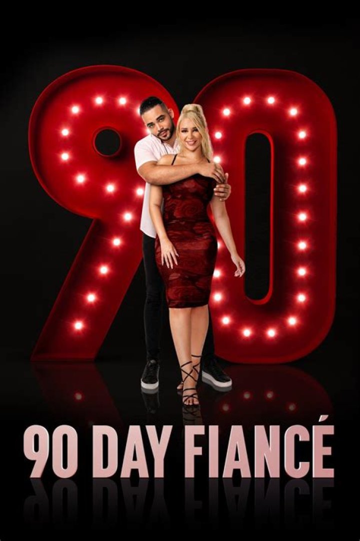 '90 Day Fiancé' Star Confirms Divorce!