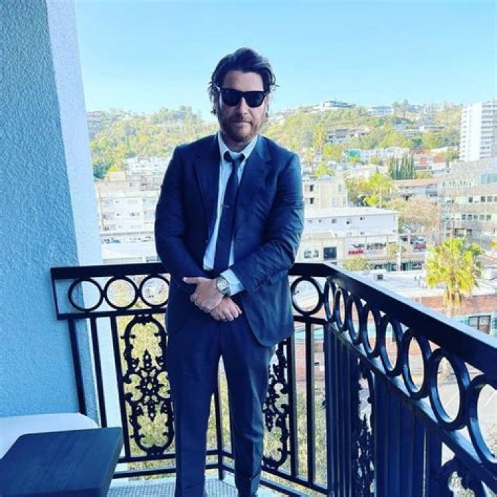15 Untold Facts About Adam Pally - Bio & Net Worth