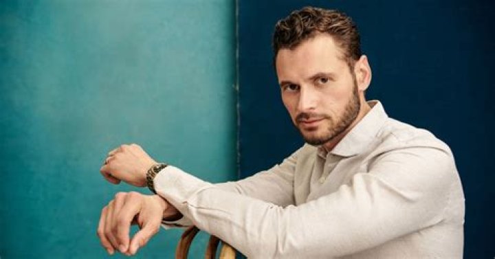 Adan Canto, 42, tragically dies after 'secret' appendiceal cancer battle