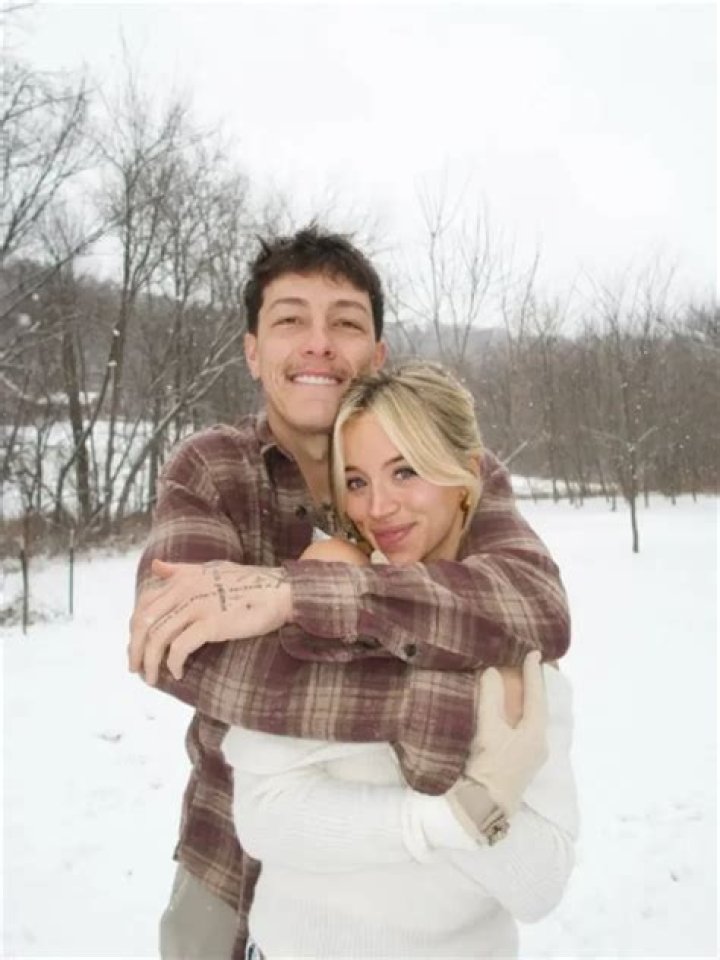 Age, Height, Net Worth, Boyfriend, Ethnicity