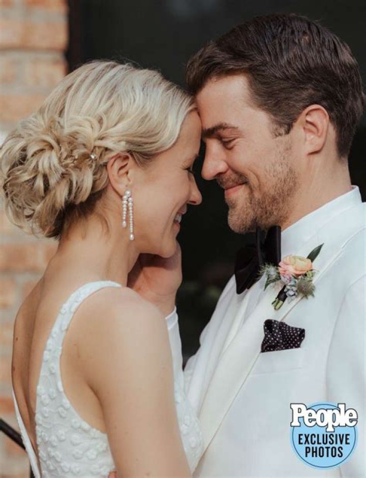 Aisha Mills's Married Life With Her Partner! Know Her Age, Twitter, CNN, MSNBC, Age, Instagram, Sexuality, & More.