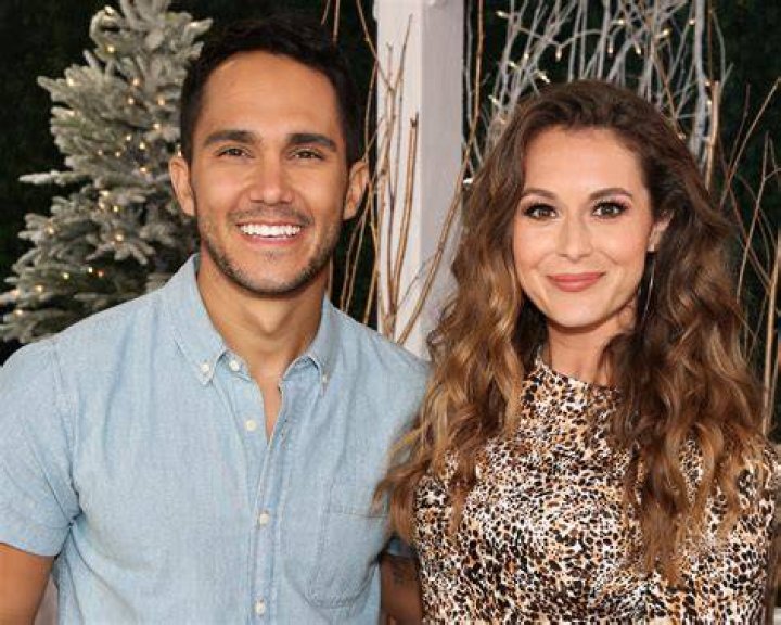 Alexa PenaVega and Husband Carlos PenaVega Expanding Family!