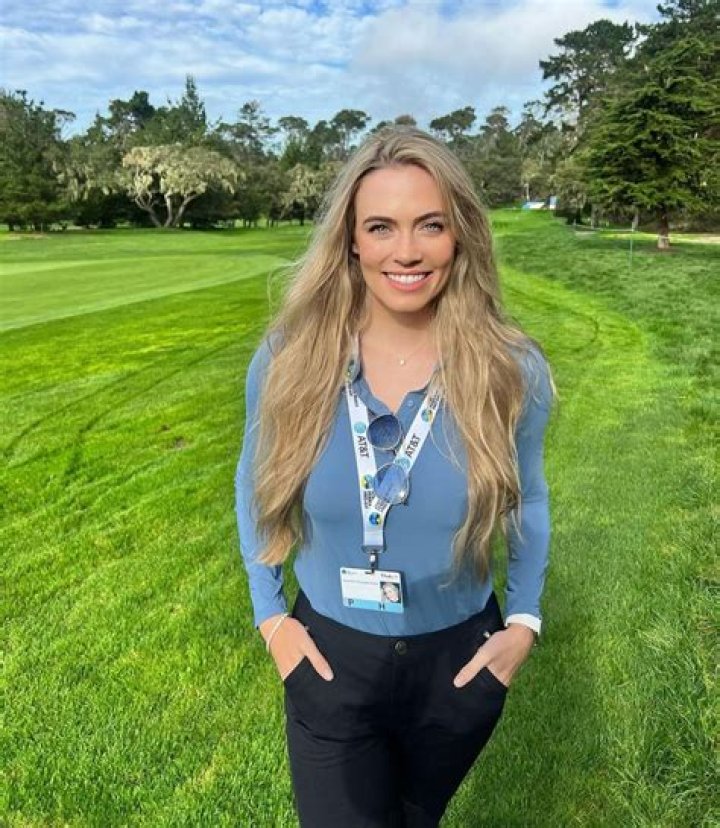 Alexandra O'Laughlin - Age, Family, Bio