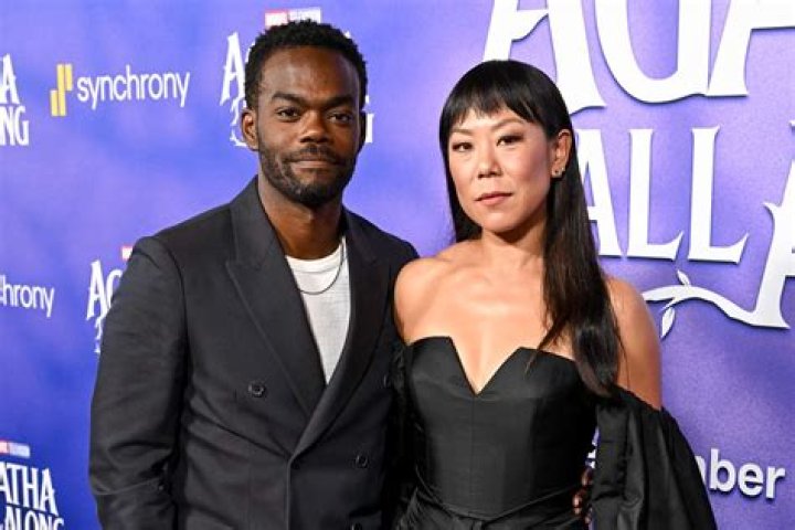 Ali Ahn, actress and girlfriend of actor William Jackson Harper: Her age, career, relationship!