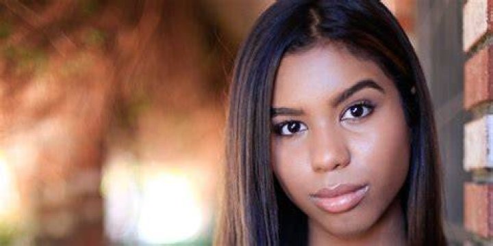 Aliyah Moulden - Age, Family, Bio