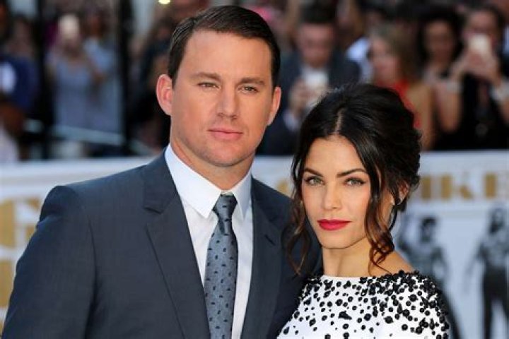 American actor, Steve Kazee is now dating Jenna Dewan who is ex- wife of Channing Tatum.