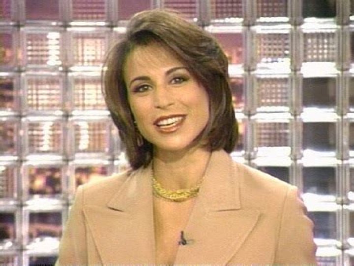 American TV Journalist, Giselle Fernandez Is Now Living A Single Life Since Her Divorced From Ex-Husband, John Farrand