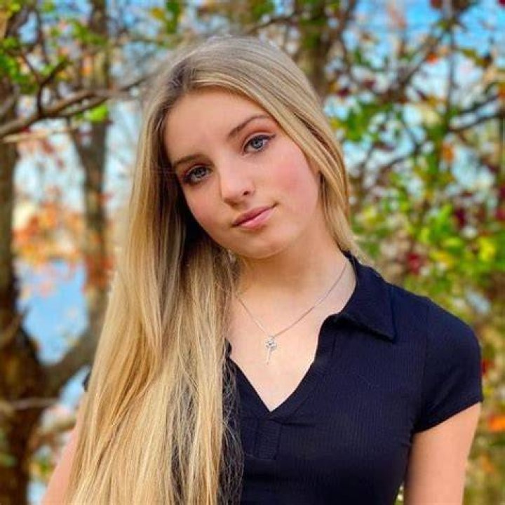 AnnaKate Dooley - Age, Family, Bio