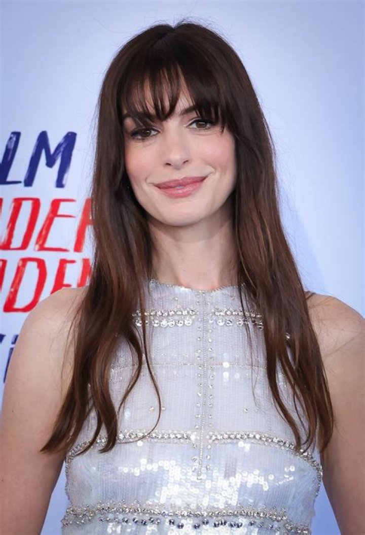 Anne Hathaway’s Brother Mistakenly Lets World Know His Sis Is Pregnant