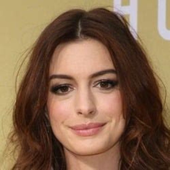 Anne Reburn - Age, Family, Bio