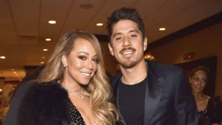 Another split of the couple is hitting the headline; Relationship of Mariah Carey and Bryan Tanaka comes to the end after less than a year