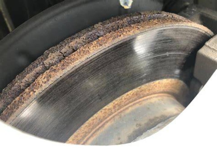 Are rusted rotors dangerous?