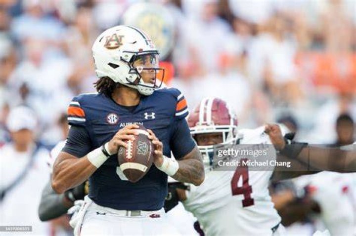 Auburn Quarterback Robby Ashford Parents Meloney Ashford And Robert Ashford