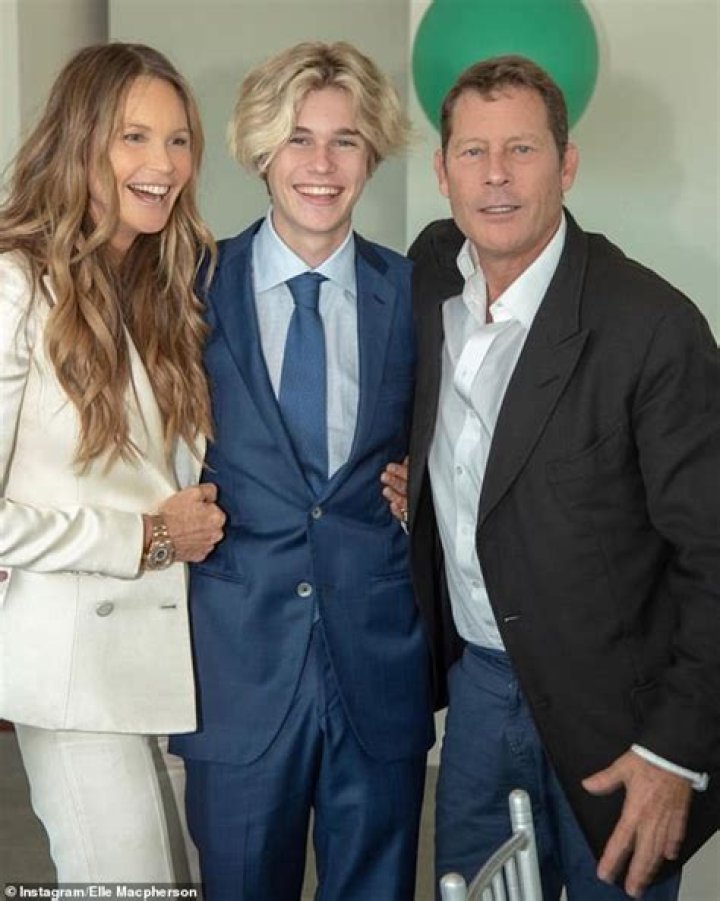 Aurelius Busson - Age, Family, Bio