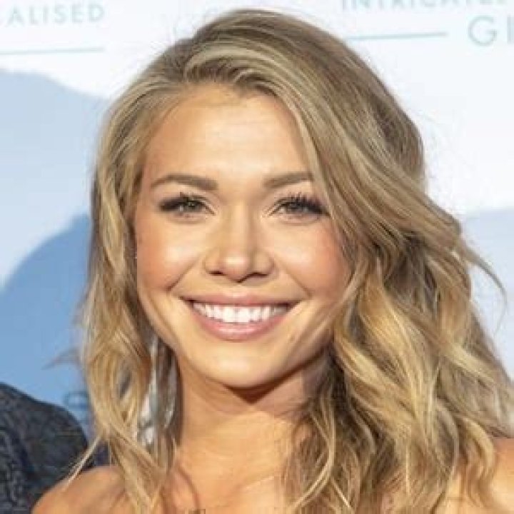 Bachelor in Paradise - Winners, Ages, Trivia