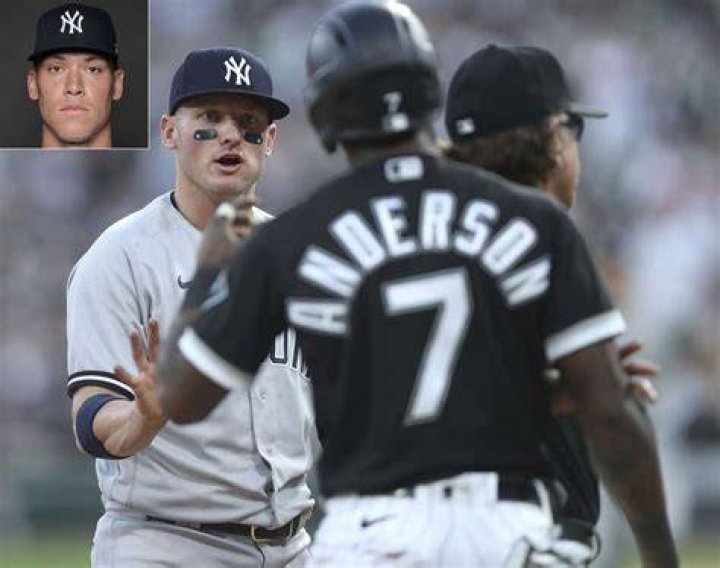 Baseball Player Josh Donaldson had accident with the bat and hit Plate umpire in the head! Also know about his relationship, Dating life!!