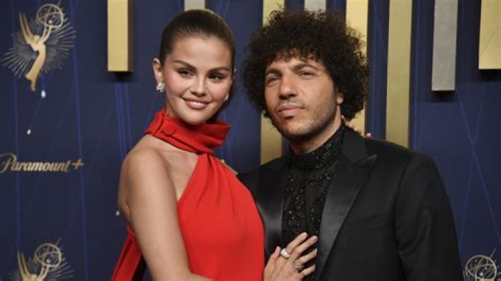 Benny Blanco delivers steak to Selena Gomez's bedside - and fans now understand why she's dating him