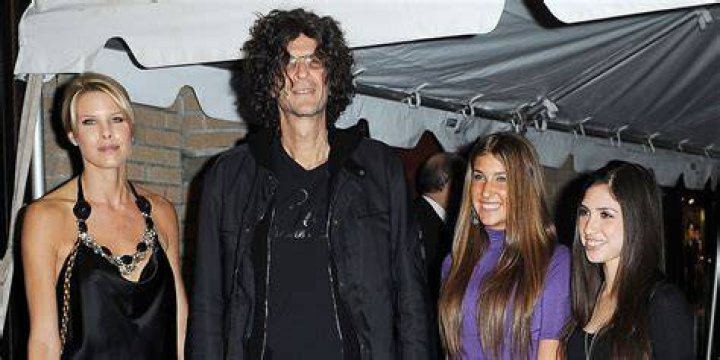 Beth Ostrosky Stern Parents: Robert Ostrosky, Judy Ostrosky