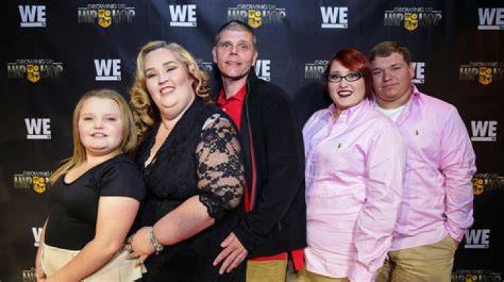 bitchy | Mama June Shannon laughs and jokes with her security guard and a crew member from the family’s hit TV show ‘Here Comes Honey Boo Boo’