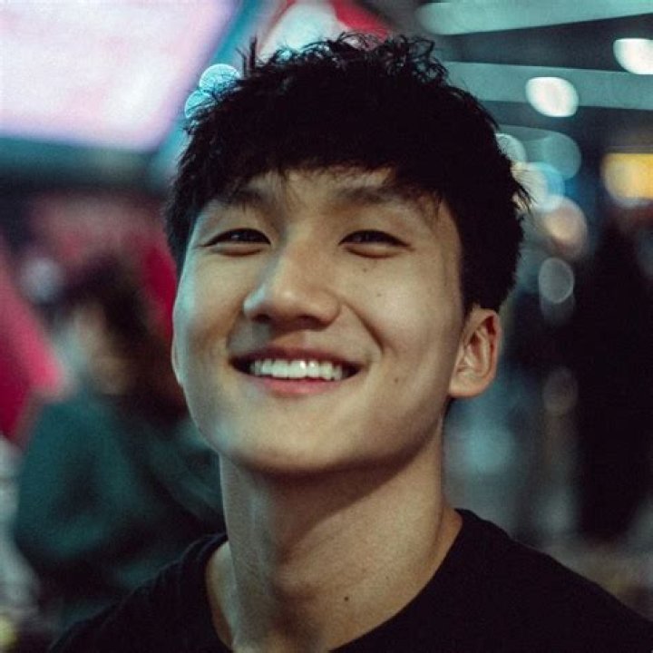 BoyWithUke Bio (Wiki) 