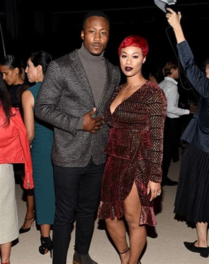 Brandon Marshall - Age, Family, Bio