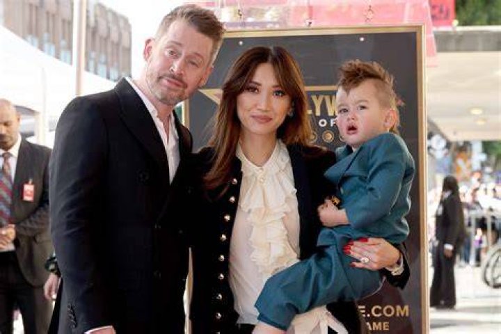 Brenda Song doesn’t have a nanny, but her mom lives with her & Macaulay Culkin