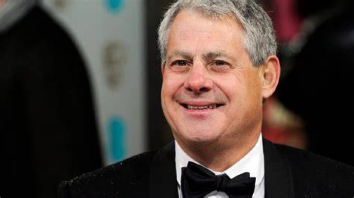 Cameron Mackintosh Height, Weight, Net Worth, Age, Birthday, Wikipedia, Who, Instagram, Biography