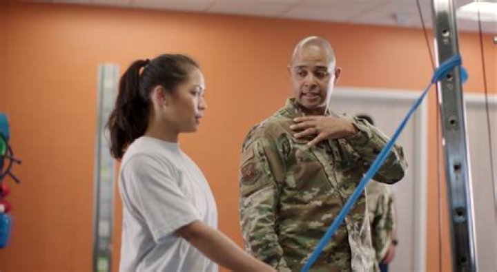 Can I be a physical therapist in the Air Force?
