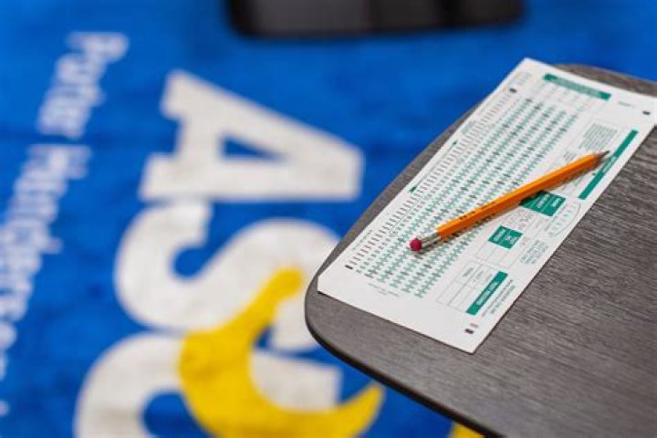 Can I use HB pencil on Scantron?