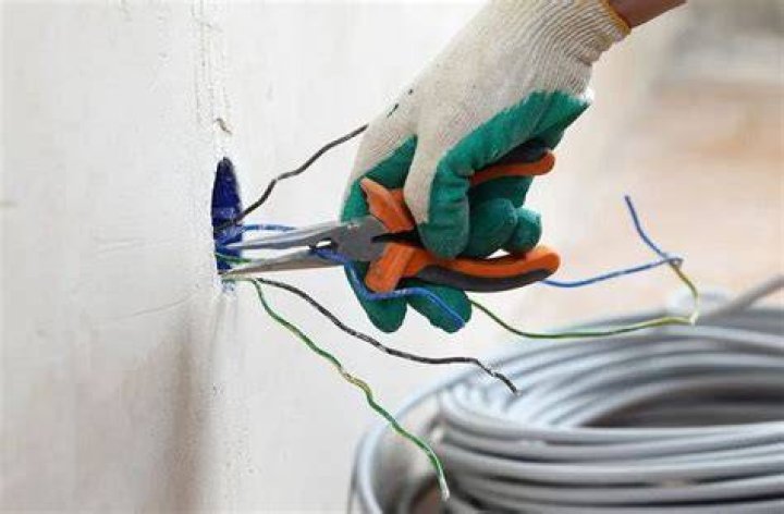 Can you rewire a house without removing plaster?