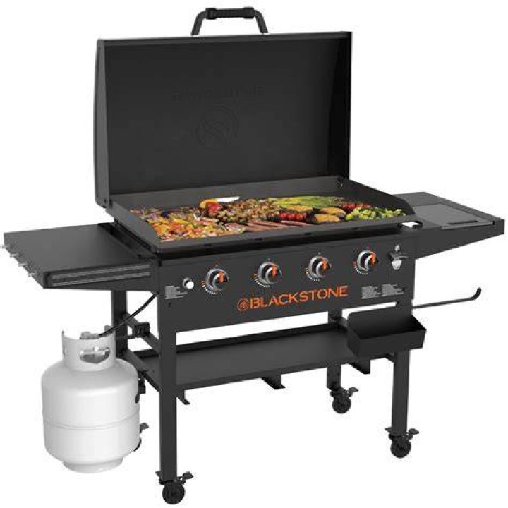 Can you use metal on Blackstone griddle?