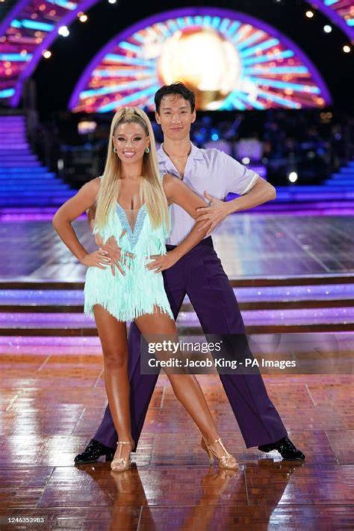 
Carlos Gu and Dancing Partner Susan Sun Are Latin Dancer China Amateur Champions 