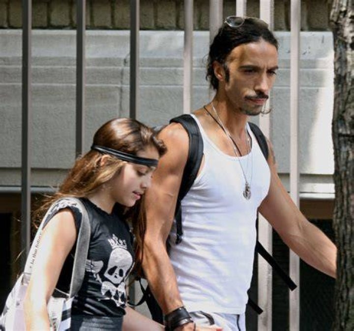 Carlos Leon discusses Lourdes: “My daughter is everything to me”