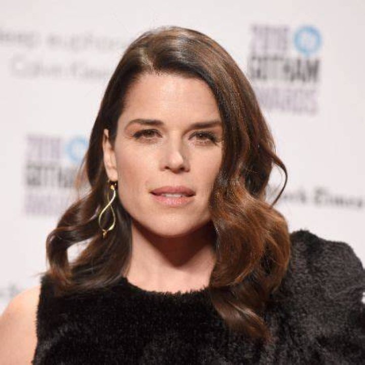 Caspian Feild Height, Weight, Net Worth, Age, Birthday, Wikipedia, Who, Nationality, Biography