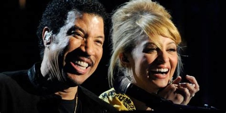 Celebrities Born In Valparaiso, Chile