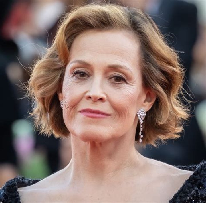 Celebrities who are 61 years old