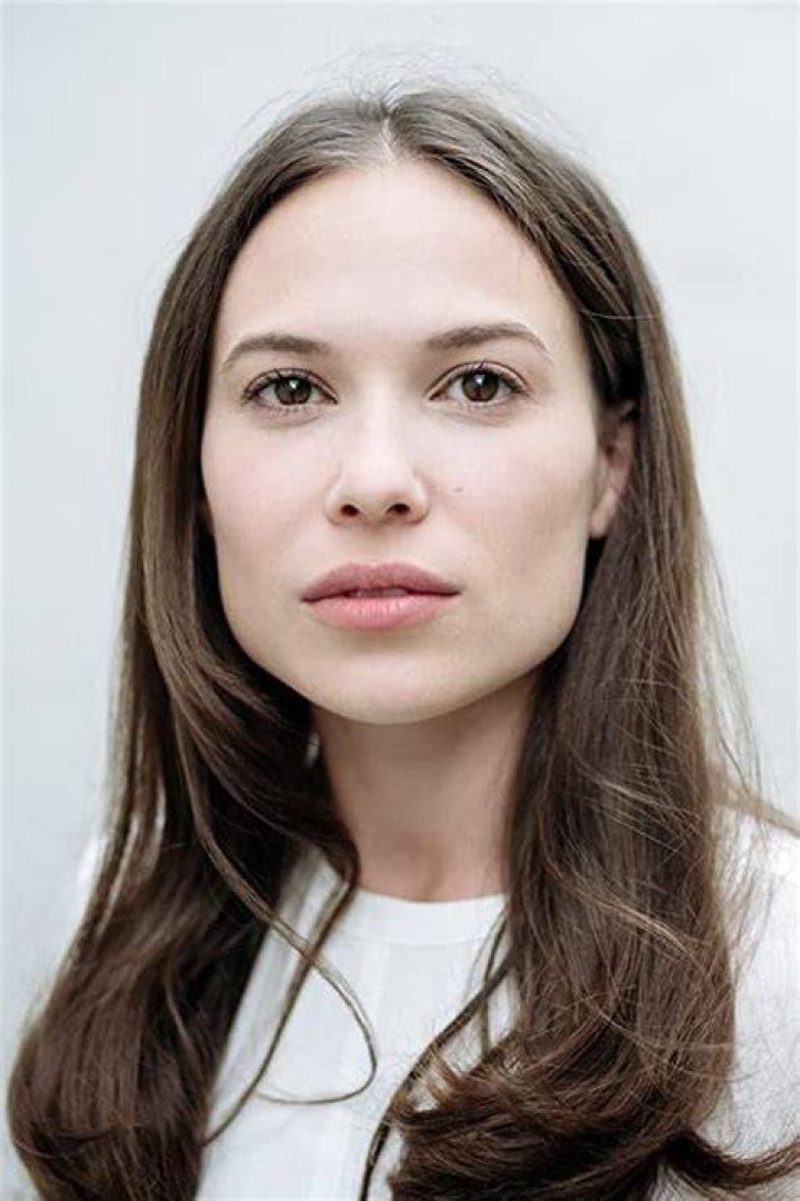 Celina Sinden Bio (Wiki) 