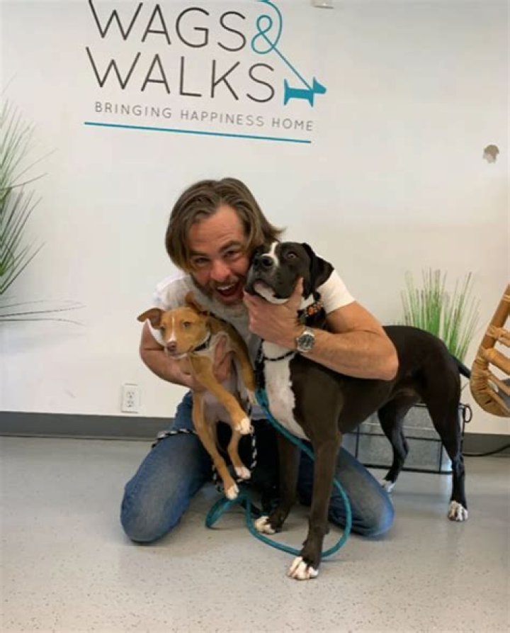 Chris Pine Pets - Celebrity Pets