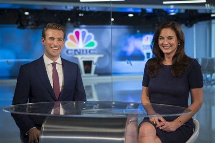 CNBC Presenter, Geoff Cutmore is Living Mysterious Life with $2 Million Net Worth