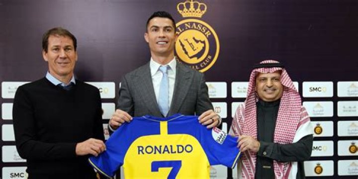 Cristiano Ronaldo’s New Club Al-Nassr Terminated Their Current Player’s Contract To Register Him!