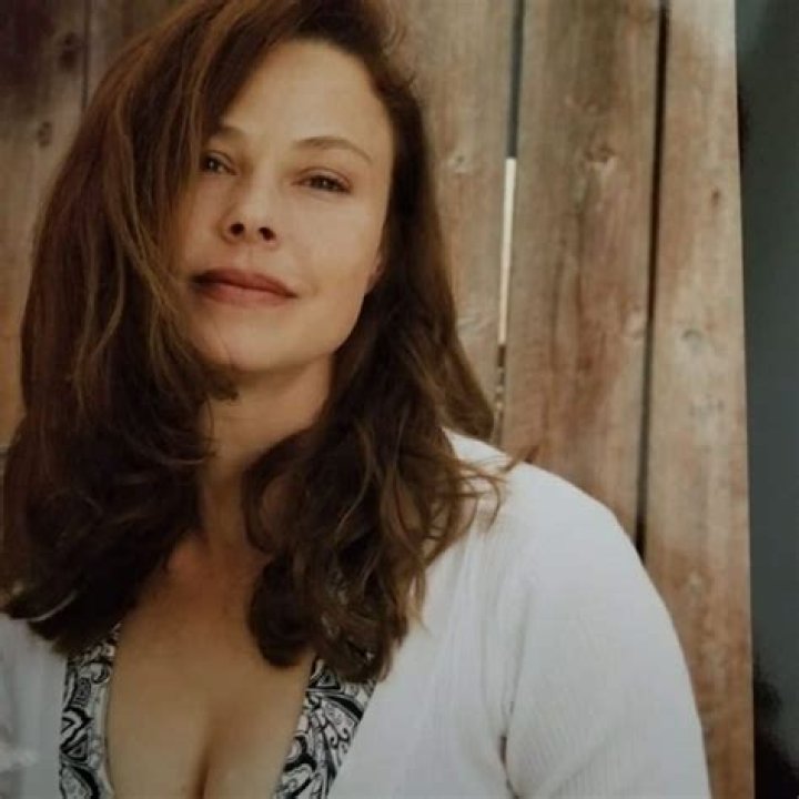Dana Barron Net Worth - Wiki, Age, Weight and Height, Relationships, Family, and More