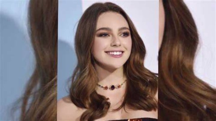 Danielle Rose Russell Bio (Wiki) 