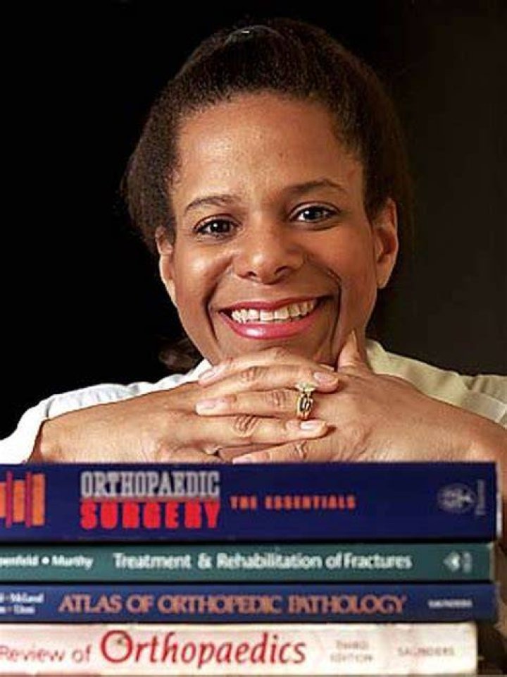 Debi Thomas Bio (Wiki) 