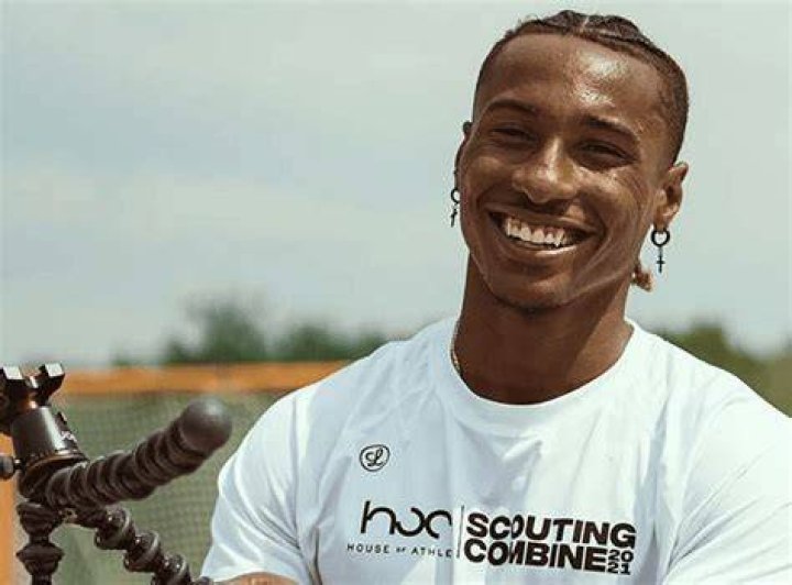 Deestroying (Donald Haye) Bio (Wiki) 