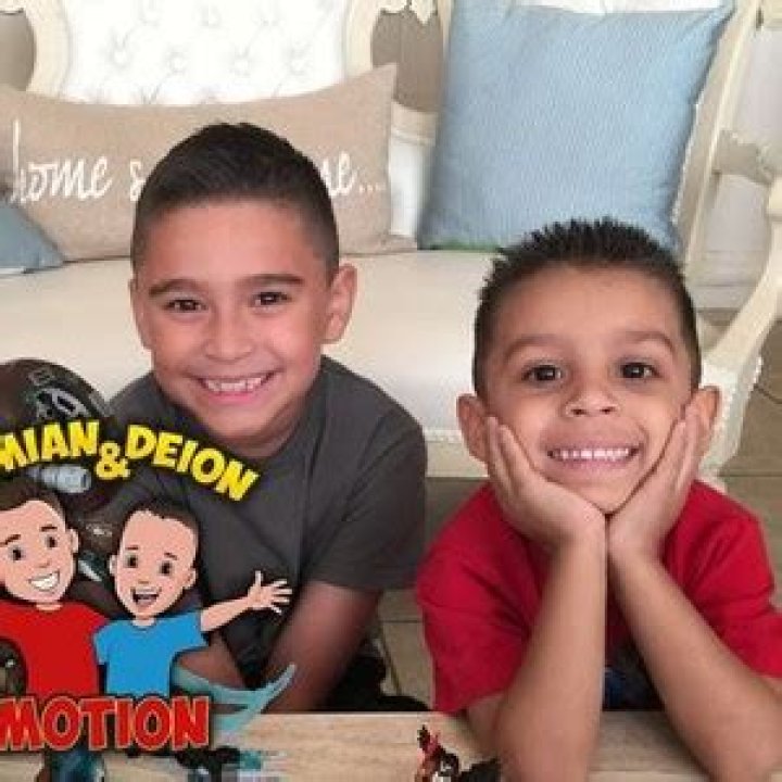 Deion in Motion Bio (Wiki) 