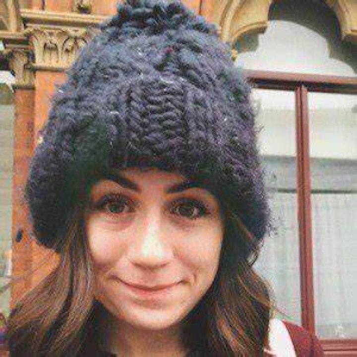Dodie Clark - Age, Family, Bio