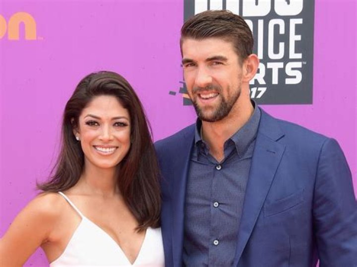 Does Michael Phelps’ Girlfriend Give Tinder a Bad Name?