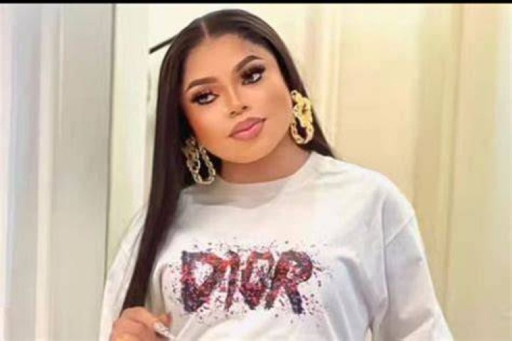 
“Don’t Lie Bob Is Cute” Popular Cross-Dresser, Bobrisky Says 