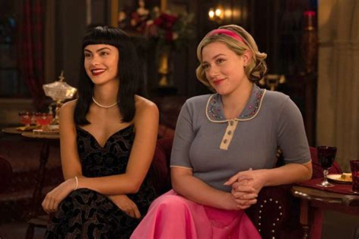 Eden Summer Gilmore portrayed young Betty Cooper in Riverdale! Know her Age, Birthday, Net Worth!