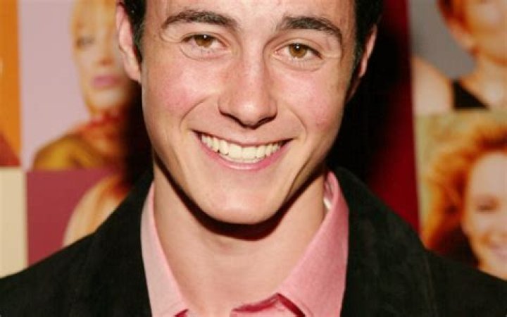 Eli Marienthal Net Worth - Wiki, Age, Weight and Height, Relationships, Family, and More